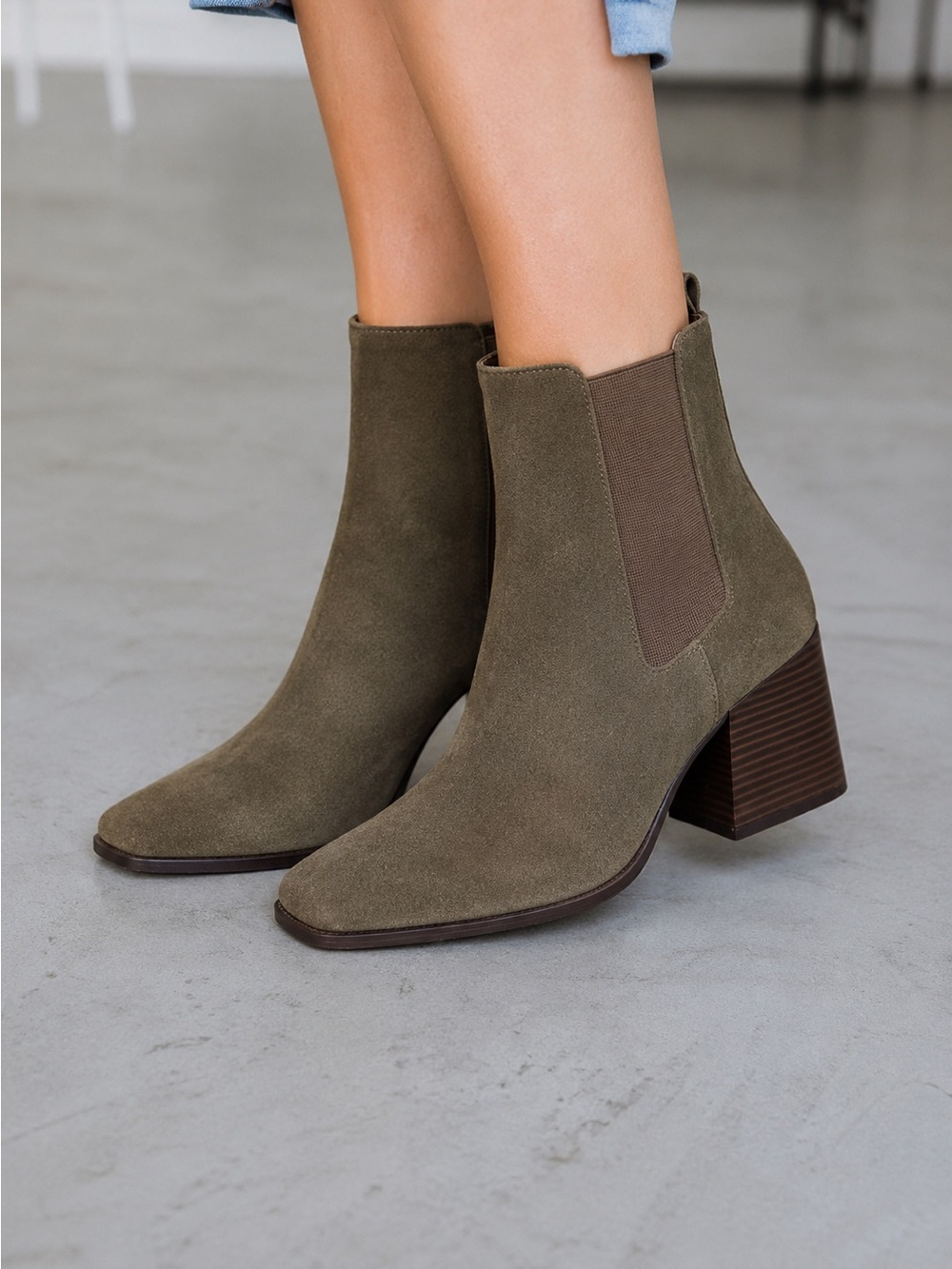 Blondo Scarlett Waterproof Suede Ankle Boots Women’s Size 9 Olive Block Heel